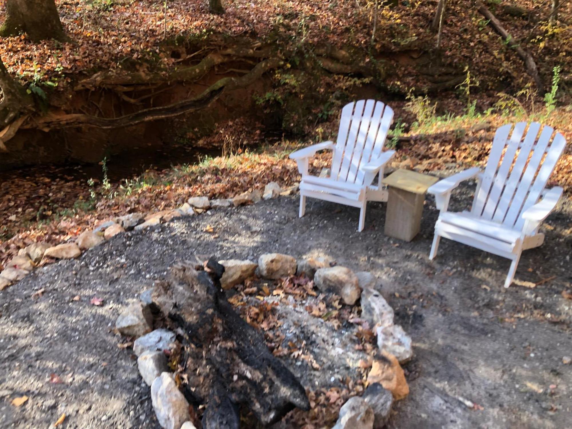 Отель Blythe Shoals Base Camp Cleveland Экстерьер фото